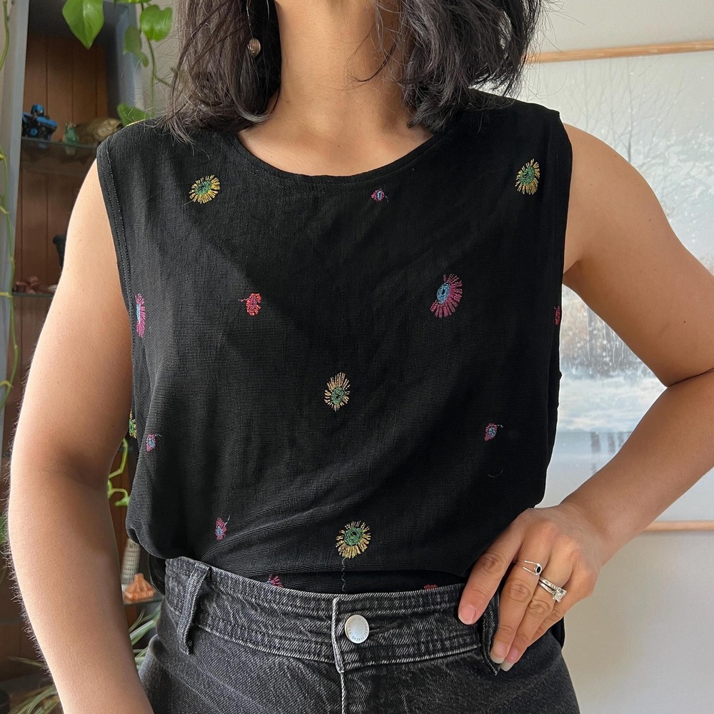 Vintage Slinky Top Black Embroidered Floral Sleeveless Blouse Minimalist Large